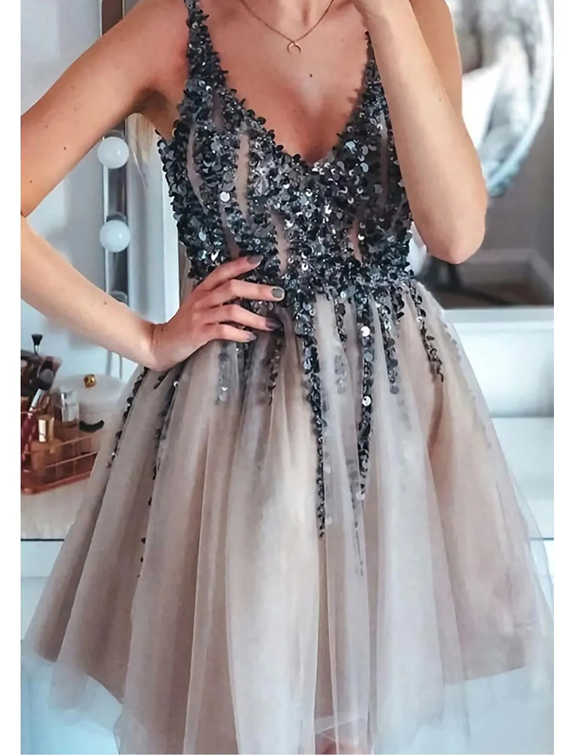A-Line Short / Mini Homecoming Dresses Sparkle & Shine Dress Party Wear Sleeveless V Neck Tulle with Glitter