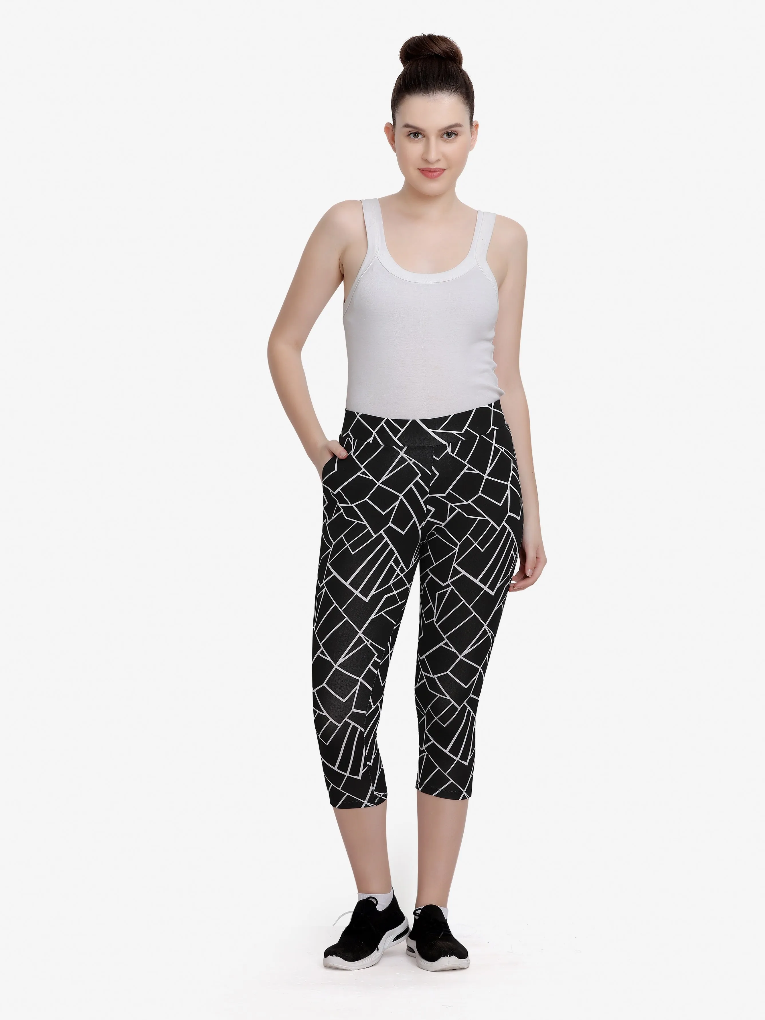 Black LC Capri Pant