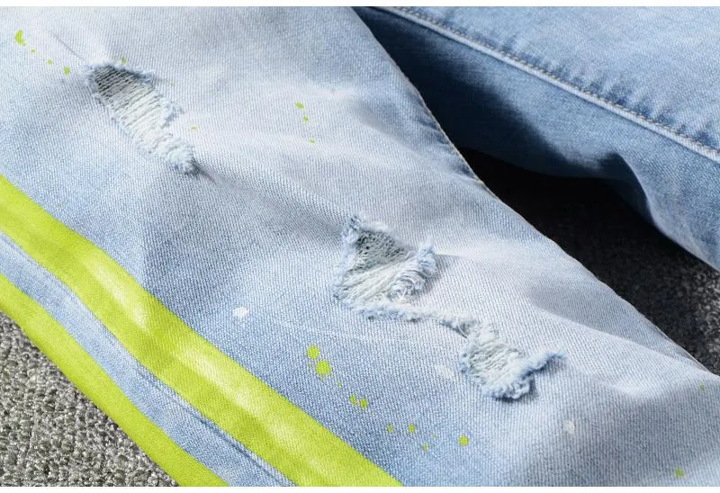 Men's Elastic Ripped Jeans With Color Stripes